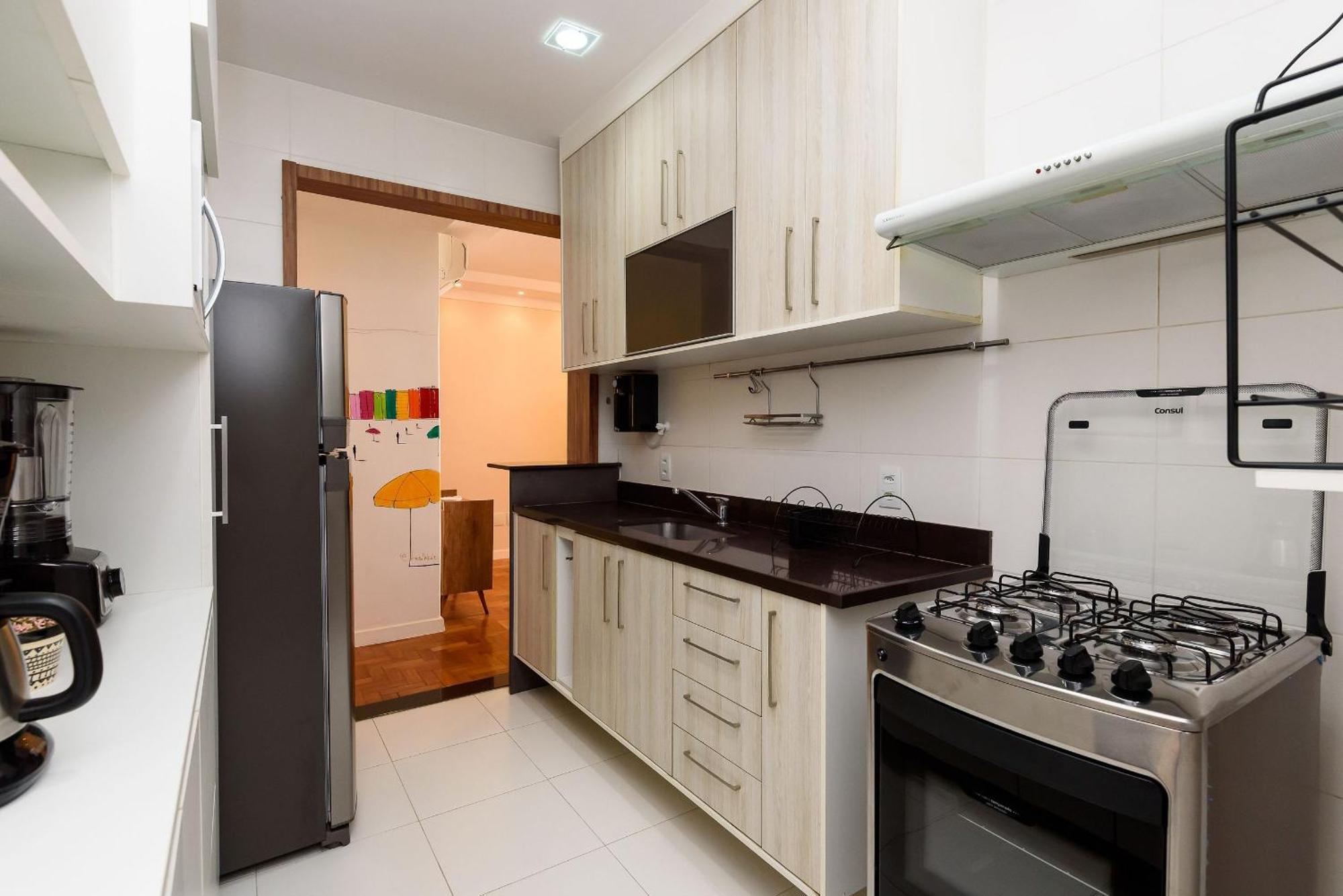 2 Quartos No Leblon A 300m Da | Adp 386/603 Apartamento