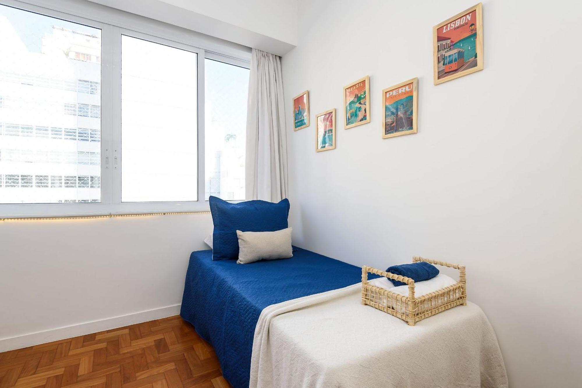 Apartment 2 Quartos No Leblon A 300m Da | Adp 386/603